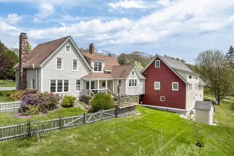 165 Ocean Point Rd, Boothbay, ME 04544