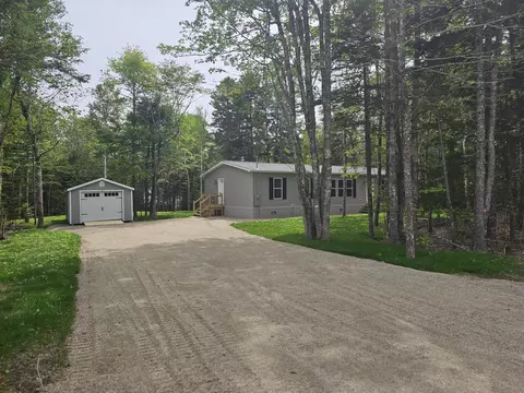 193 Sandy Acres Dr, Sullivan, ME 04664