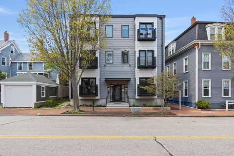 5 Cumberland Ave #3, Portland, ME 04101