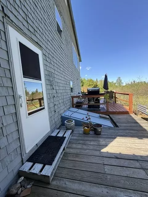 Exterior - 1175 Us-1, Robbinston, ME 04671 photo 27 of 59