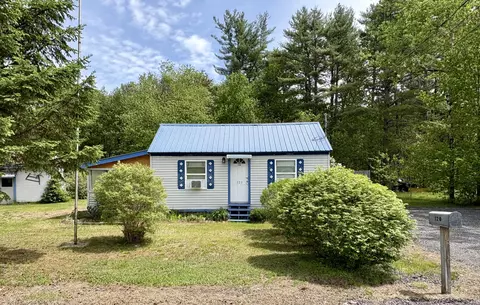 120 Country Club 2 Rd, Sanford, ME 04073