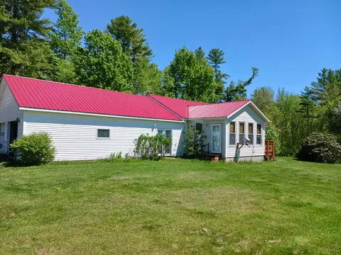 945 Colby Rd, Palermo, ME 04354