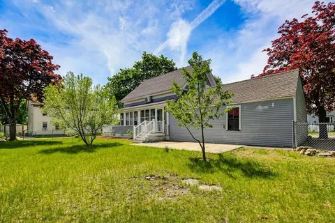 Exterior - 15 Goodwin St, Springvale, ME 04083 photo 4 of 7