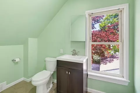 Bath - 15 Goodwin St, Springvale, ME 04083 photo 3 of 3