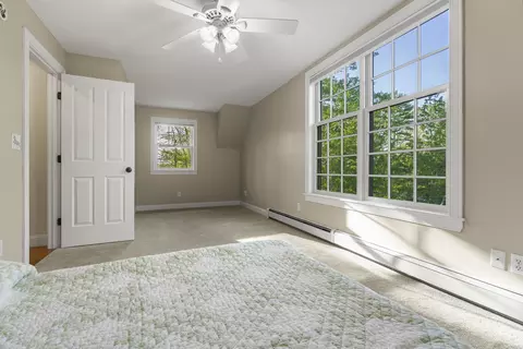 Bedroom - 79 Fort Rd, Edgecomb, ME 04556 photo 3 of 3