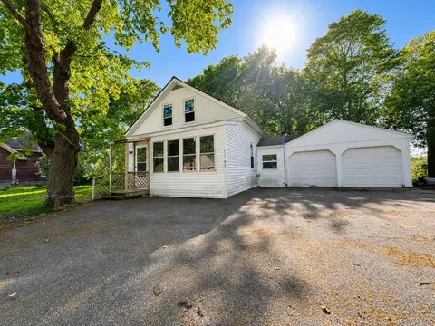 1198 High St, Bath, ME 04530