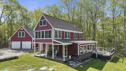 18 Duck Cove Ln, Gardiner, ME 04345