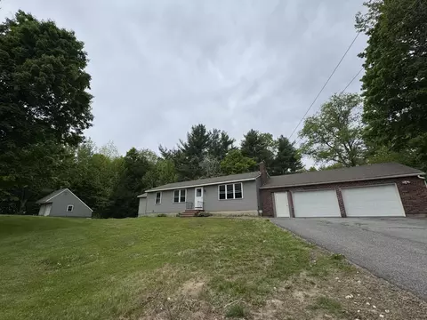 286 Notch Rd, Skowhegan, ME 04976