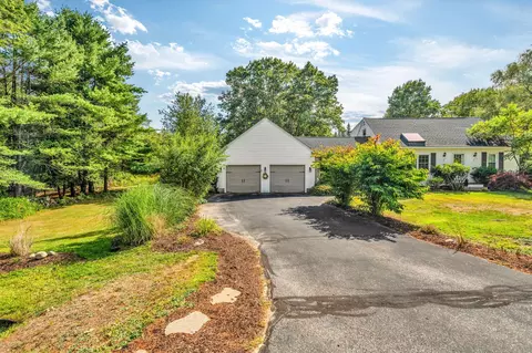 53 Mill Rd, North Yarmouth, ME 04097