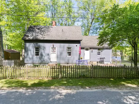 59 Salmon Falls Rd, Buxton, ME 04093