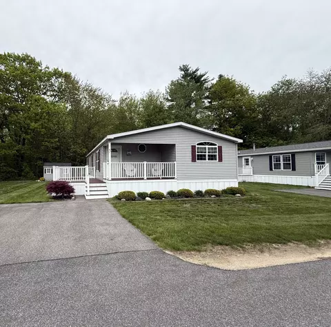 87 Anna Robert Cir, Wells, ME 04090