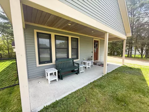 Exterior - 373 Spring Rd, Augusta, ME 04330 photo 6 of 12