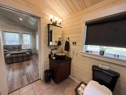 Bath - 373 Spring Rd, Augusta, ME 04330 photo 3 of 4