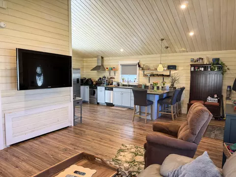 Living - 373 Spring Rd, Augusta, ME 04330 photo 3 of 5