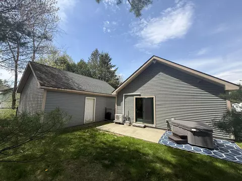 Exterior - 373 Spring Rd, Augusta, ME 04330 photo 3 of 12