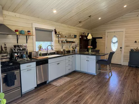 Kitchen - 373 Spring Rd, Augusta, ME 04330 photo 5 of 6