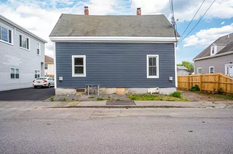 134 136 Sawyer St, South Portland, ME 04106