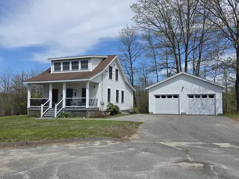 4 Dawson St, South Portland, ME 04106