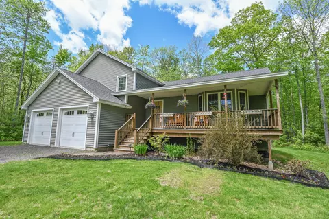 198 Chemo Pond Rd, Eddington, ME 04428
