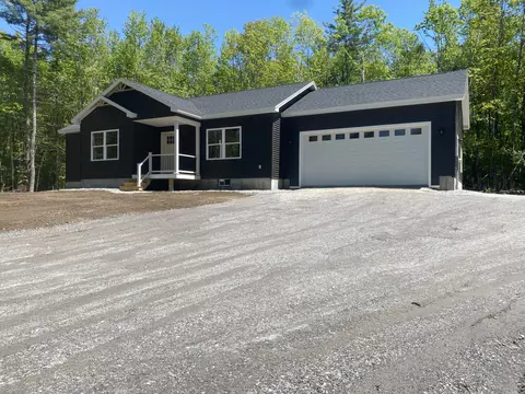 1262 Naples Rd, Harrison, ME 04040