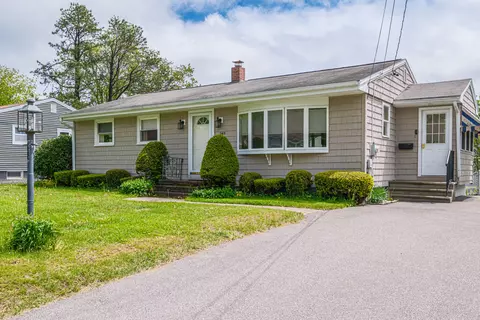 148 Summit Park Ave, Portland, ME 04103