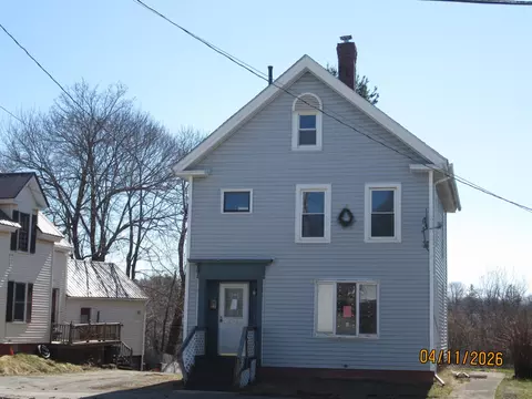 381 Hancock St, Bangor, ME 04401
