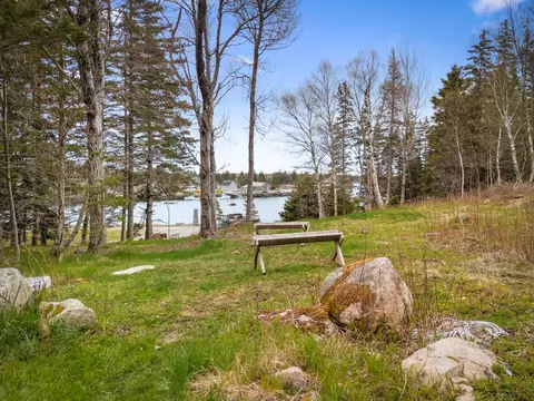 Exterior - 84 Old Harbor Rd, Vinalhaven, ME 04863 photo 2 of 3
