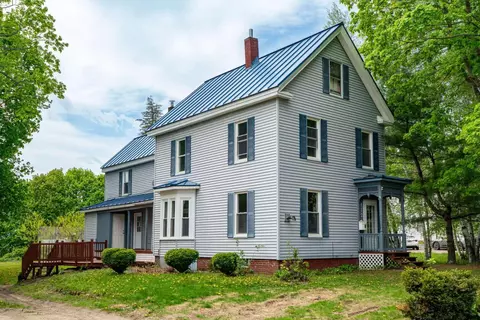 172 Highland Ave, Gardiner, ME 04345