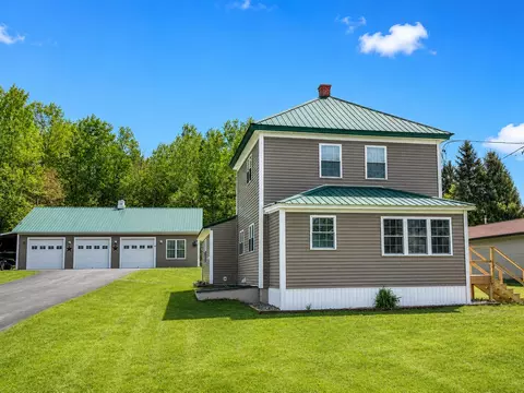 47 School St, Ashland, ME 04732