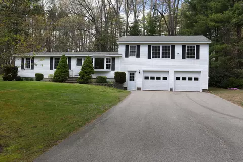 169 N Berwick Rd, Wells, ME 04090