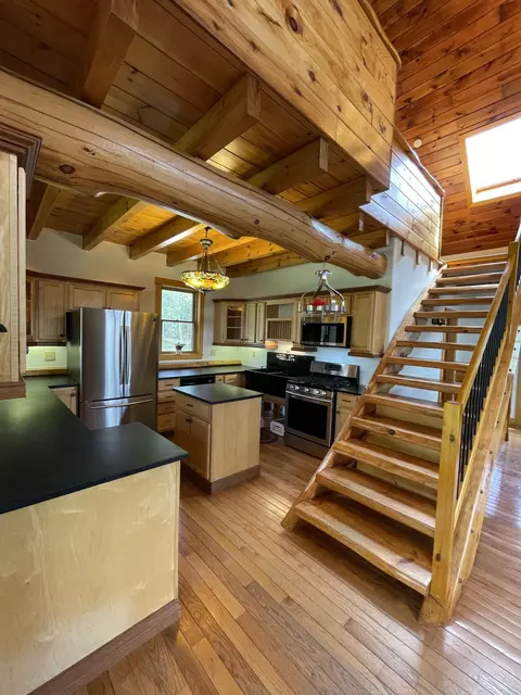Kitchen - 44 Holmes Ln, Cushing, ME 04563 photo 2 of 9