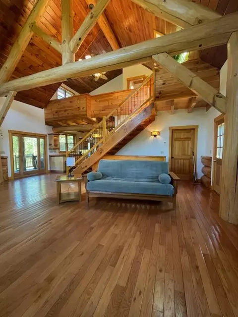 Living - 44 Holmes Ln, Cushing, ME 04563 photo 13 of 17