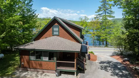 221 Norway Rd, Harrison, ME 04040