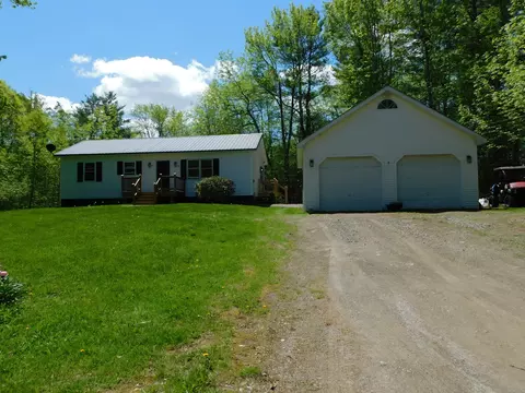 25 Brandy Ln, Hudson, ME 04449