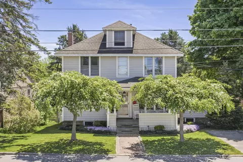 832 Sawyer St, South Portland, ME 04106
