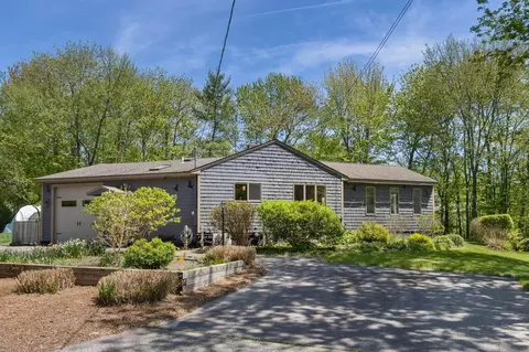 68 Aldworth St, Portland, ME 04103