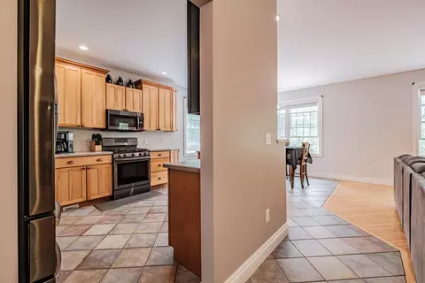 Entry Way - 52 Alice Rd, Casco, ME 04015 photo 3 of 5