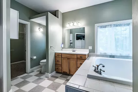 Bath - 52 Alice Rd, Casco, ME 04015 photo 3 of 8