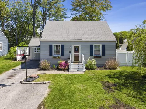 115 New York Ave, South Portland, ME 04106