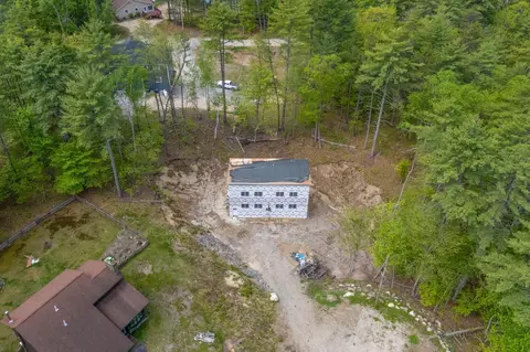 19 Lenox Cir, Waterboro, ME 04061