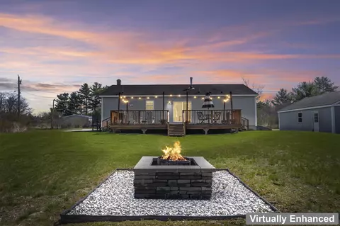 13 Liberty Dr, West Gardiner, ME 04345
