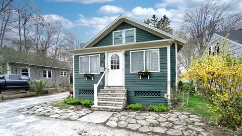 67 Providence Ave, South Portland, ME 04106