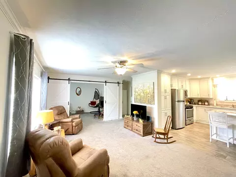 15 Iris Ct, Augusta, ME 04330 photo 6