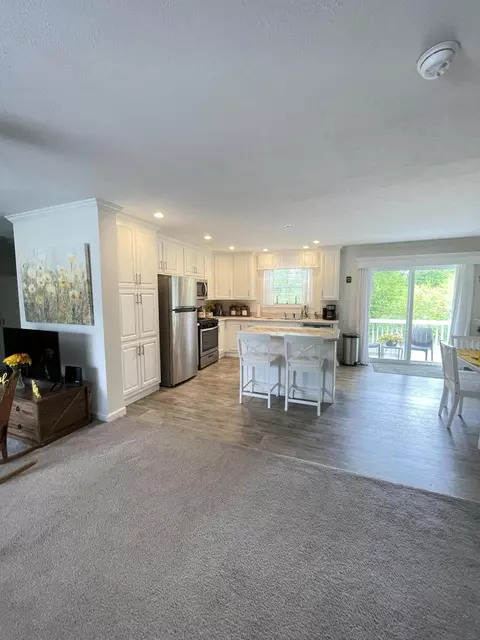 15 Iris Ct, Augusta, ME 04330 photo 10