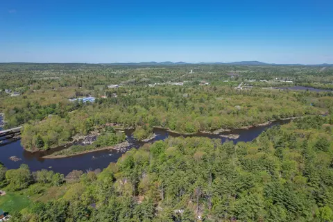 87 Bangor Rd, Ellsworth, ME 04605