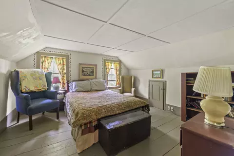 Bedroom - 367 E Side Rd, Trevett, ME 04571 photo 4 of 5