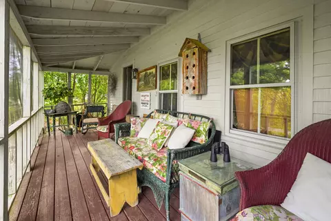 Exterior - 367 E Side Rd, Trevett, ME 04571 photo 7 of 14