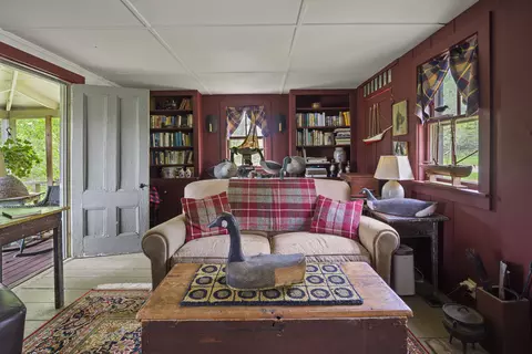 Living - 367 E Side Rd, Trevett, ME 04571 photo 6 of 6