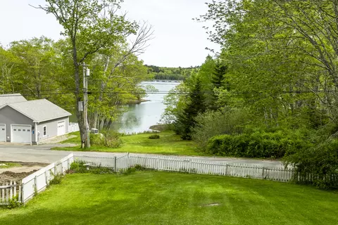 View/Area - 367 E Side Rd, Trevett, ME 04571 photo 5 of 7