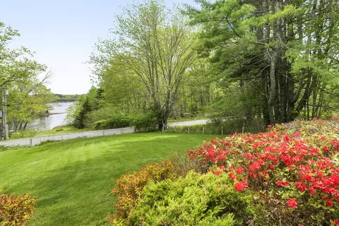 Exterior - 367 E Side Rd, Trevett, ME 04571 photo 8 of 14